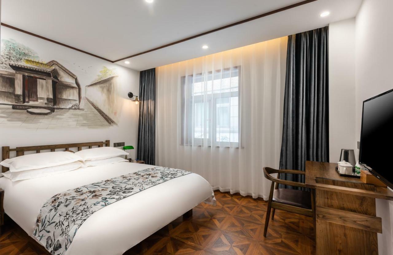 Nostalgia Hotel Near Prince Gong'S Mansion- Beihai Park, Tian'Anmen Square, Nanluoguxiang Hutong, Huguosi Hutong Snack Street, 5 Minutes Walk Away From Ping'Anli Subway Station, Free Ice Cream And Laundry Service,English Communication Well Pekin Zewnętrze zdjęcie